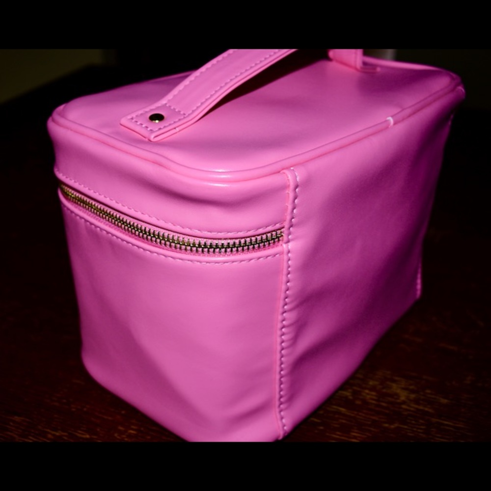 Jeffree Star Pink Travel Bag - Picture 7 of 9